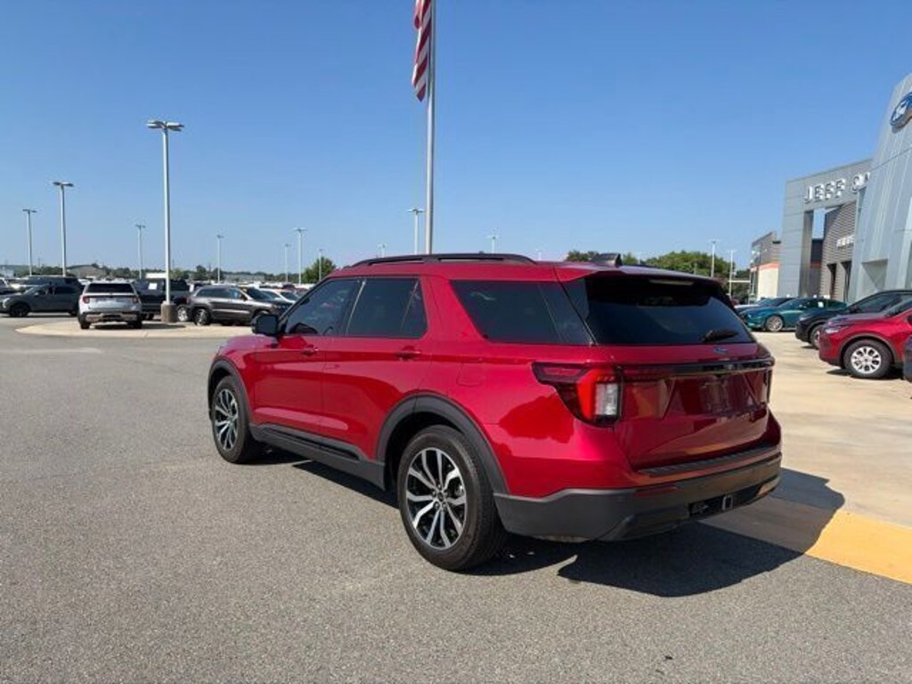 Used 2025 Ford Explorer ST-Line SUV