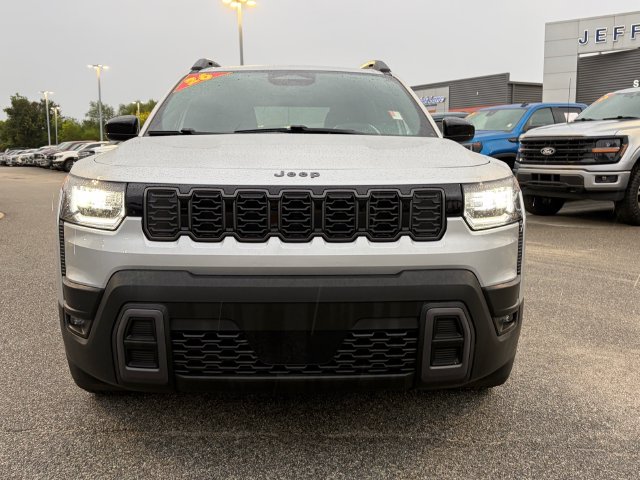 Used 2026 Jeep Cherokee Laredo SUV