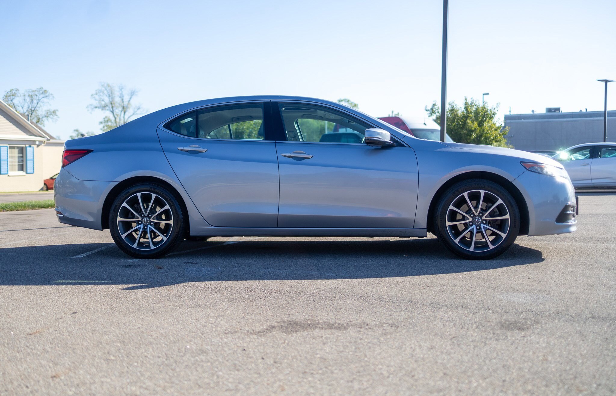 2015 Acura TLX Technology photo 2