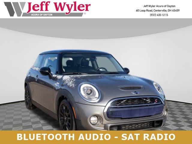 2017 MINI Cooper S's photo