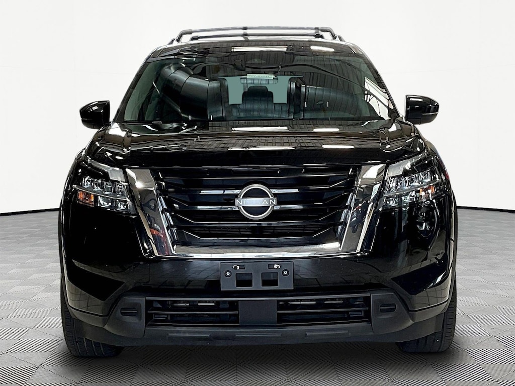 Used 2022 Nissan Pathfinder SV SUV