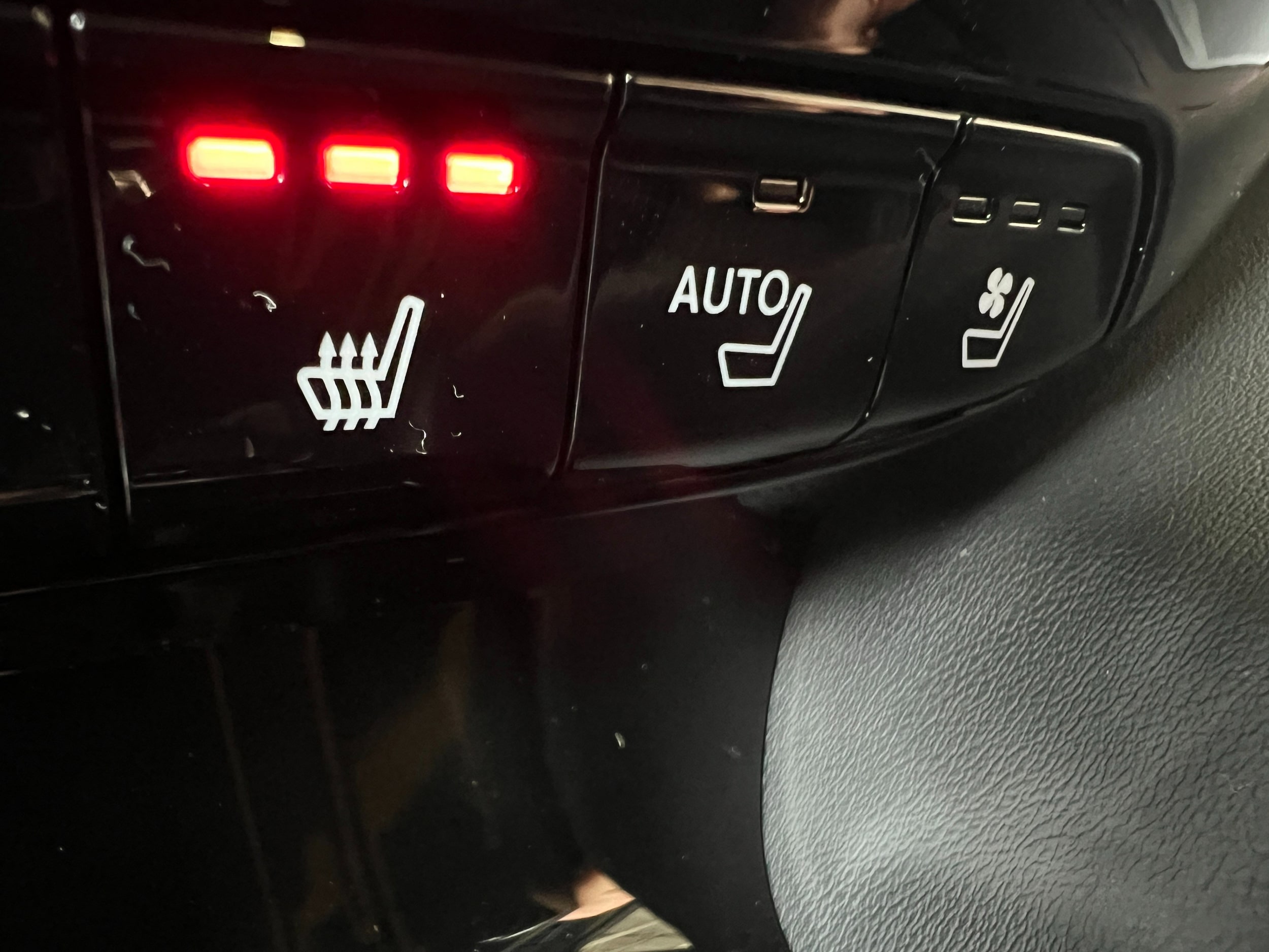 2026 Acura MDX A-Spec Package - Photo 27