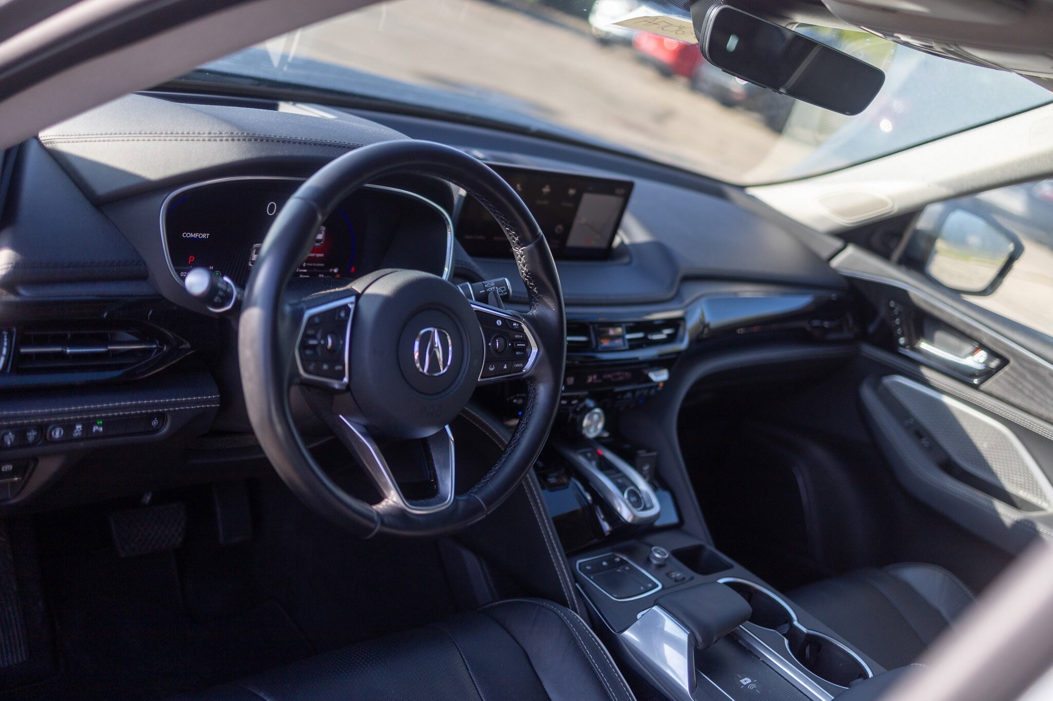 2023 Acura MDX SH-AWD Advance photo 4