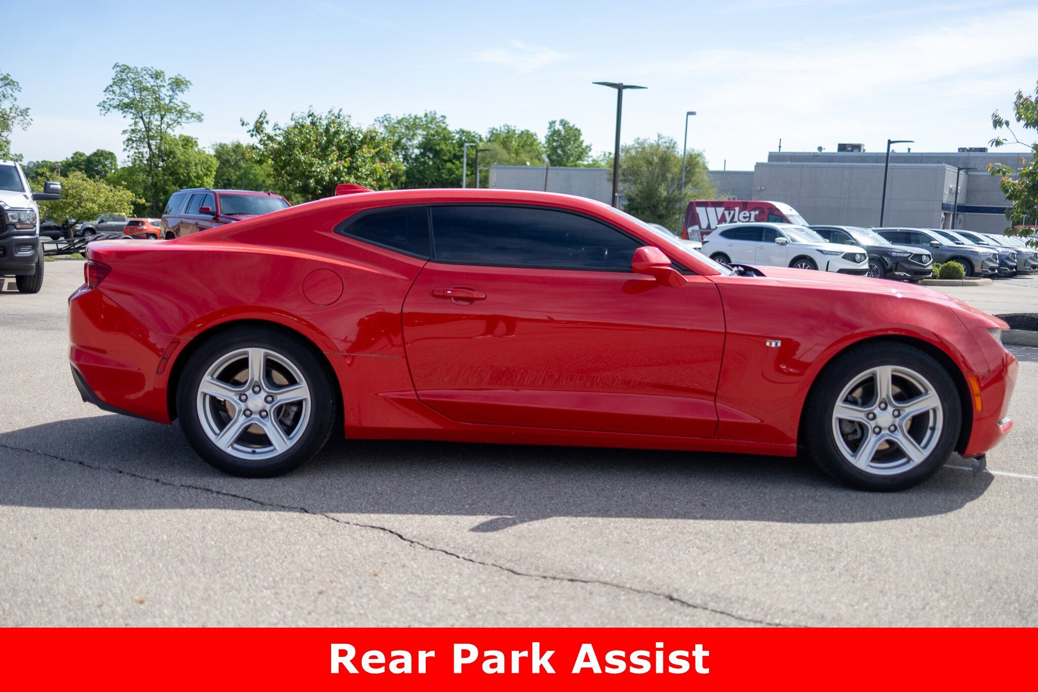 2021 Chevrolet Camaro 3LT photo 2