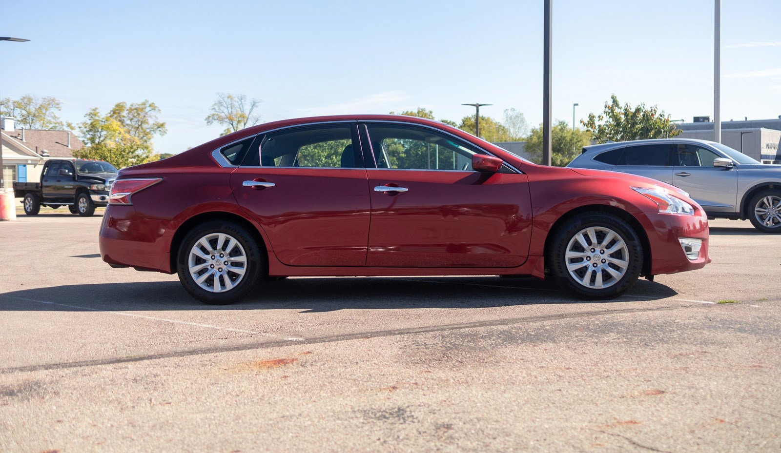 Used 2015 Nissan Altima S with VIN 1N4AL3AP2FC189935 for sale in Centerville, OH