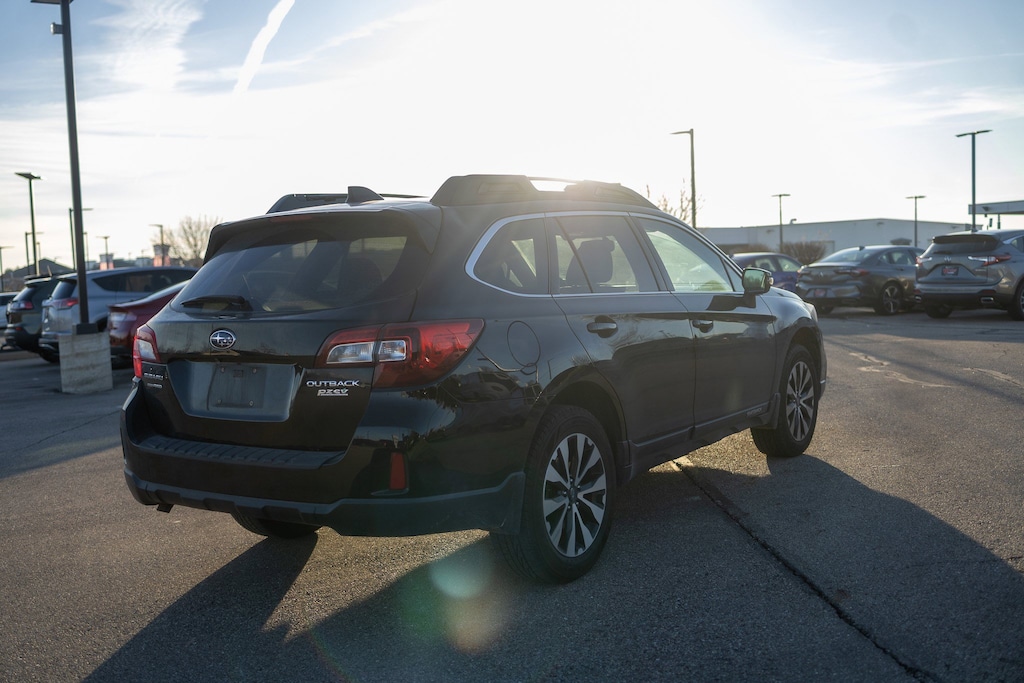 Used 2016 Subaru Outback 2.5i Limited SUV