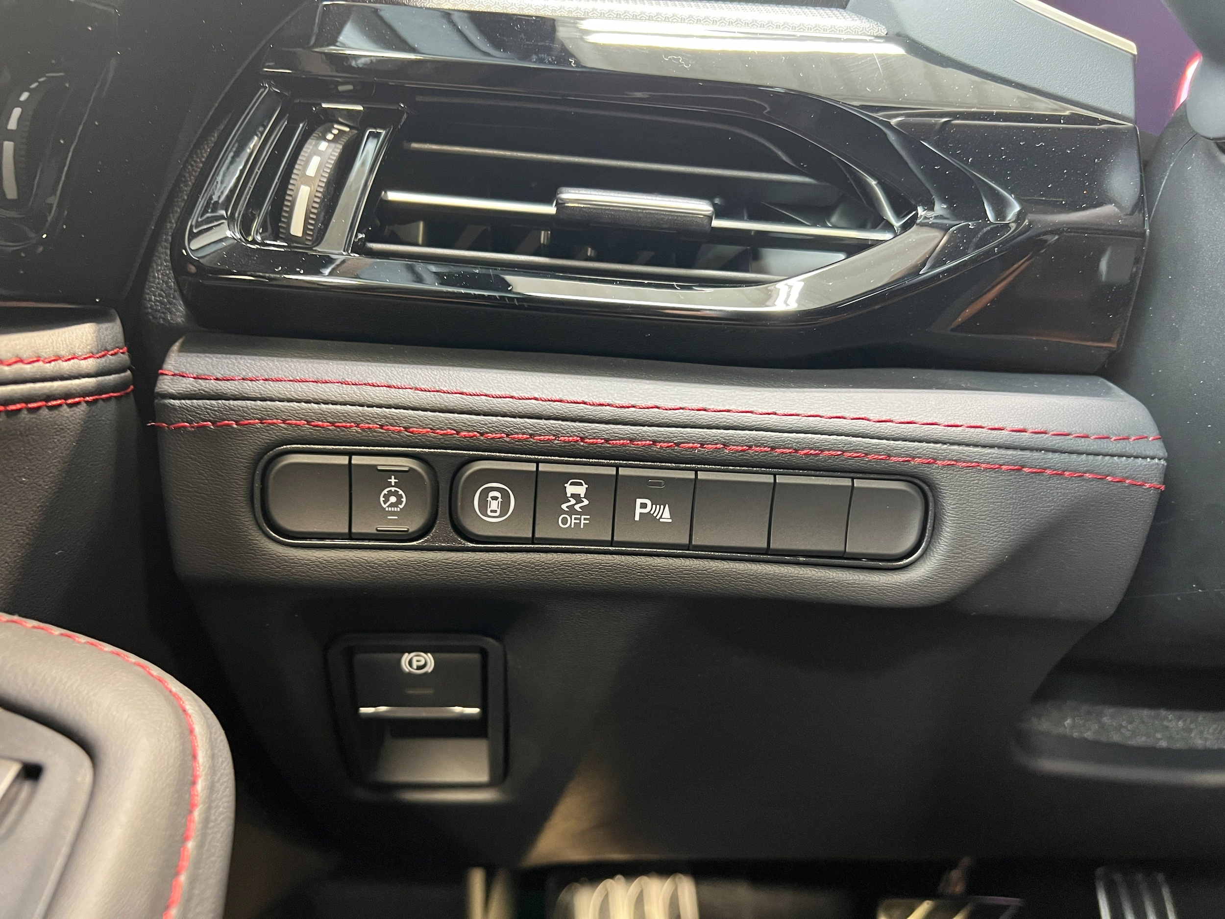 2026 Acura MDX A-Spec Package - Photo 26