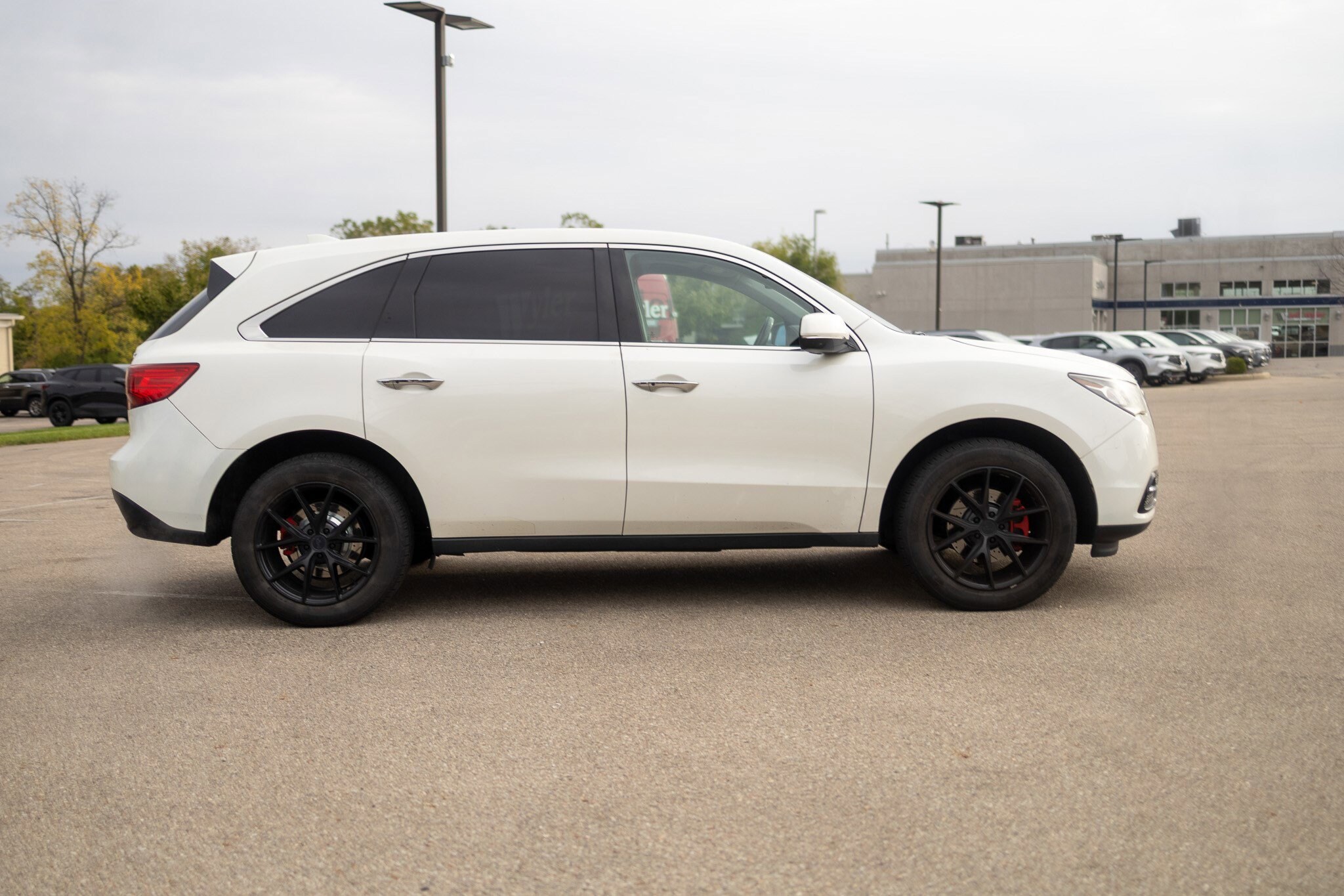 2016 Acura MDX SH-AWD Technology photo 2