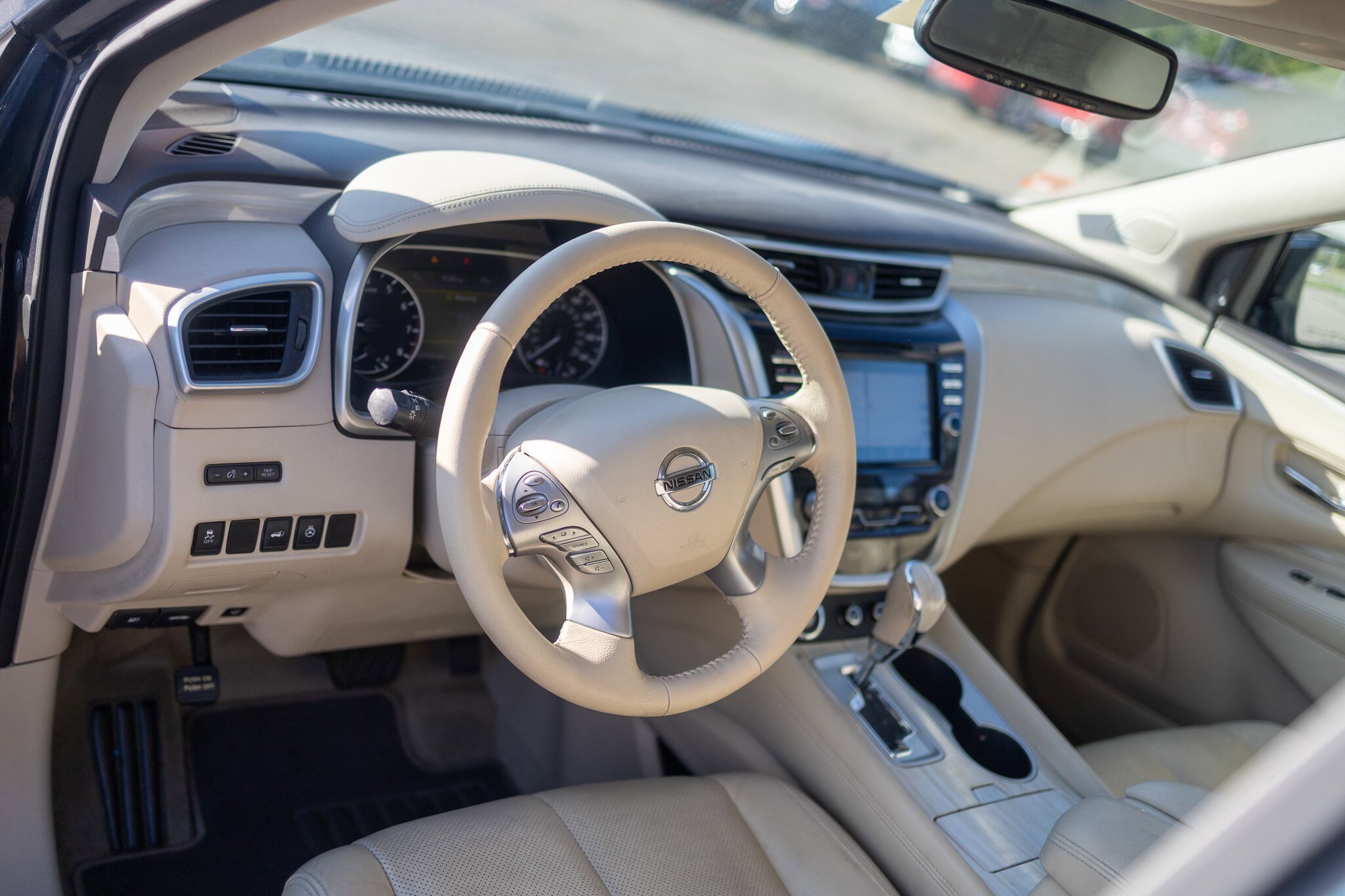 2015 Nissan Murano Platinum photo 4
