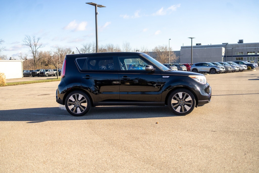 Used 2016 Kia Soul ! FWD Hatchback
