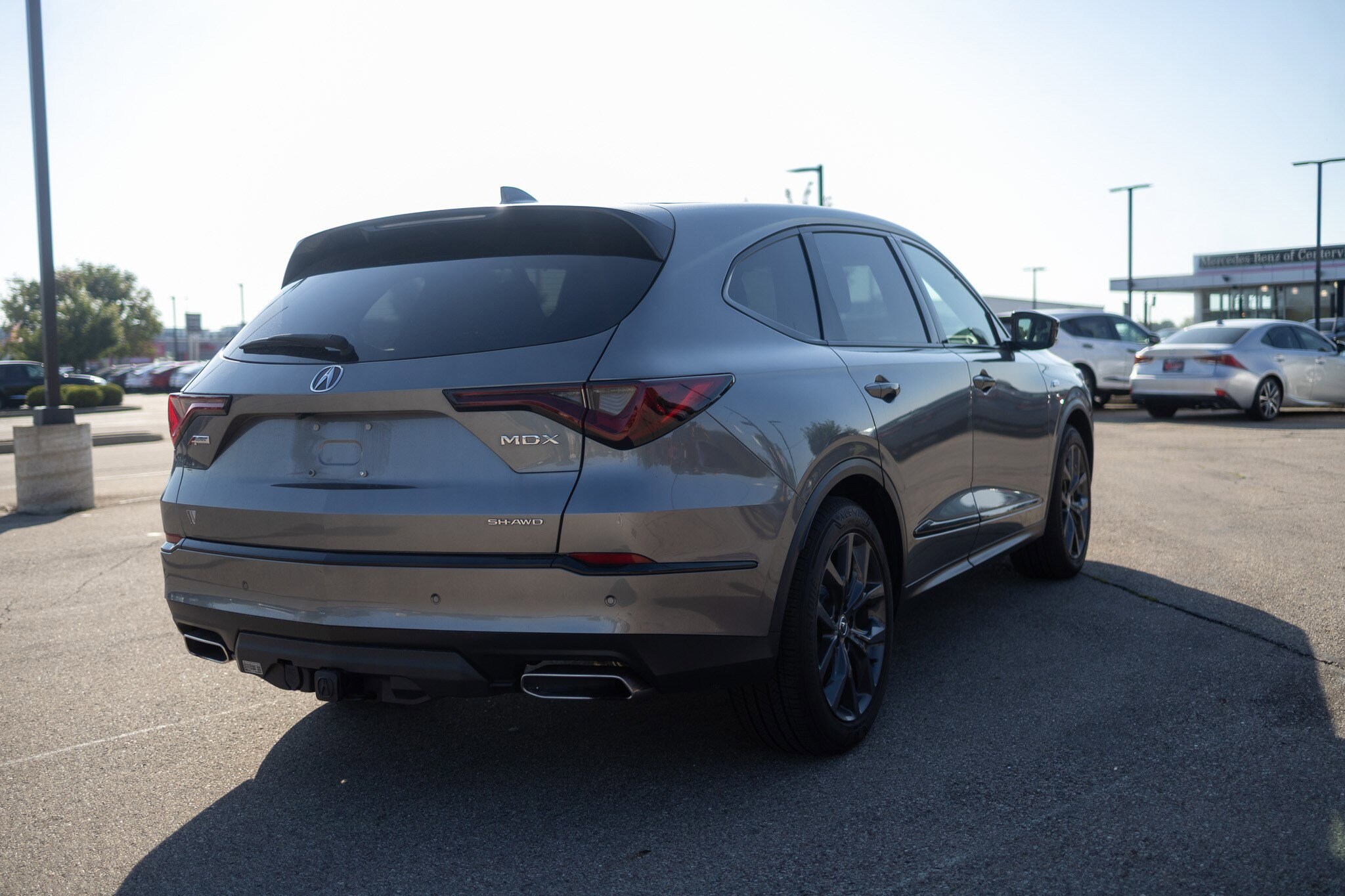 2023 Acura MDX SH-AWD A-Spec photo 3