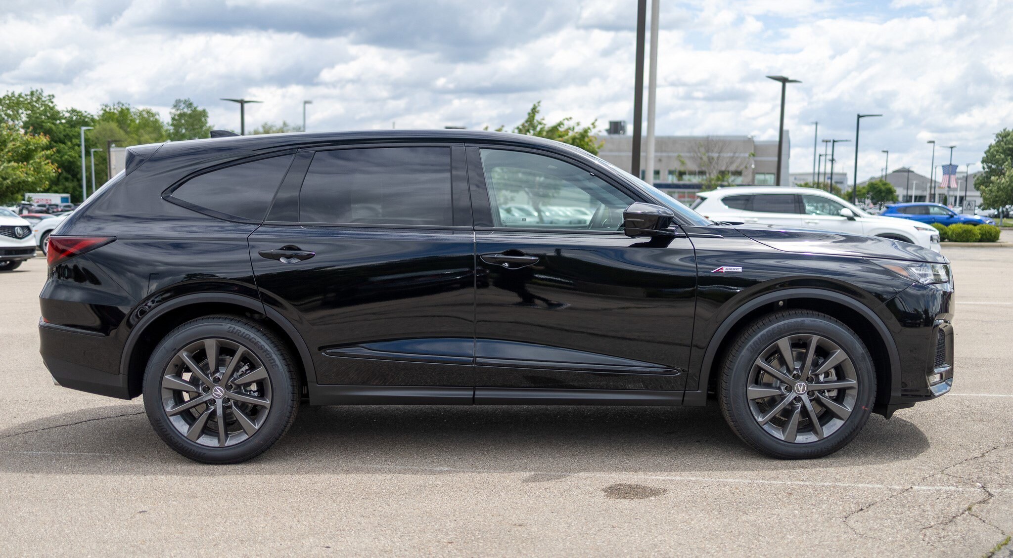 2026 Acura MDX SH-AWD A-Spec photo 2
