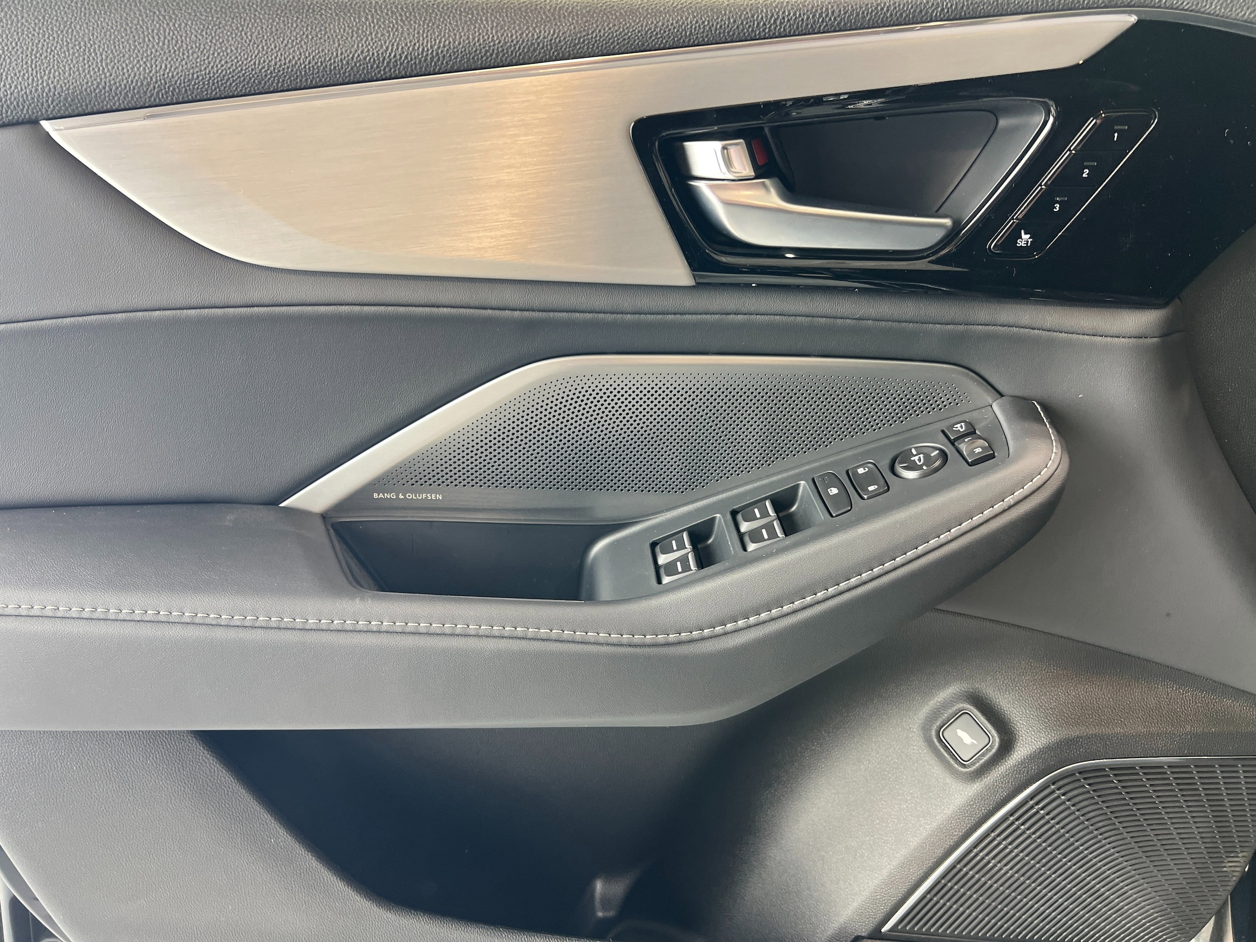 2026 Acura MDX Technology Package - Photo 22