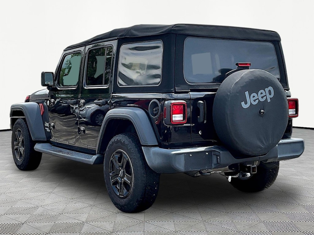 Used 2018 Jeep Wrangler Unlimited Sport 4x4 SUV