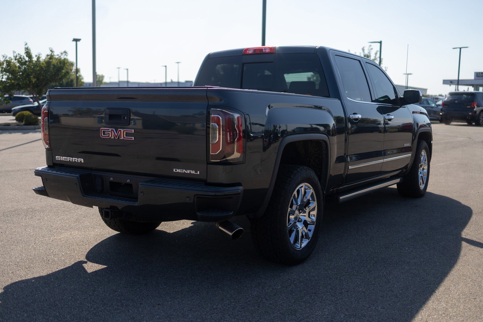 2017 Gmc Sierra 1500 Denali photo 2