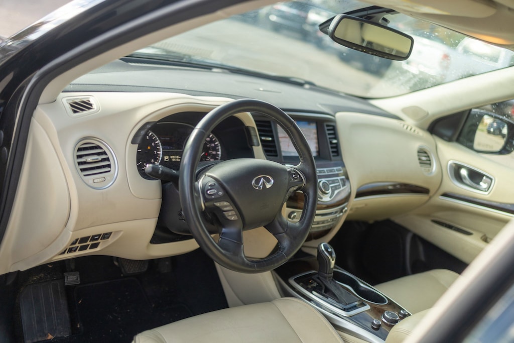 Used 2017 INFINITI QX60  SUV