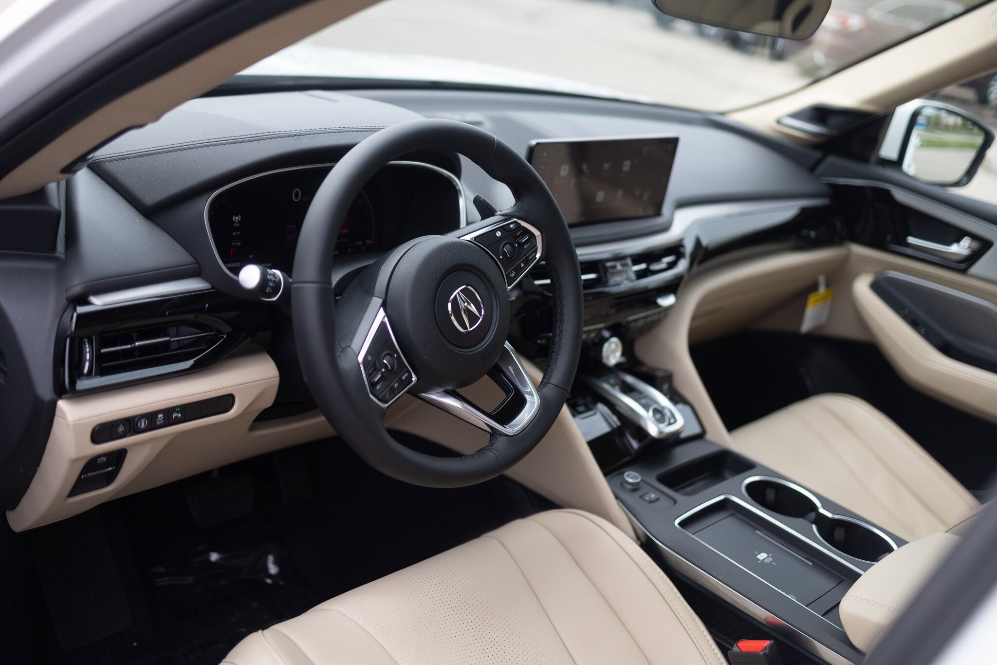 2025 Acura MDX SH-AWD Technology photo 4