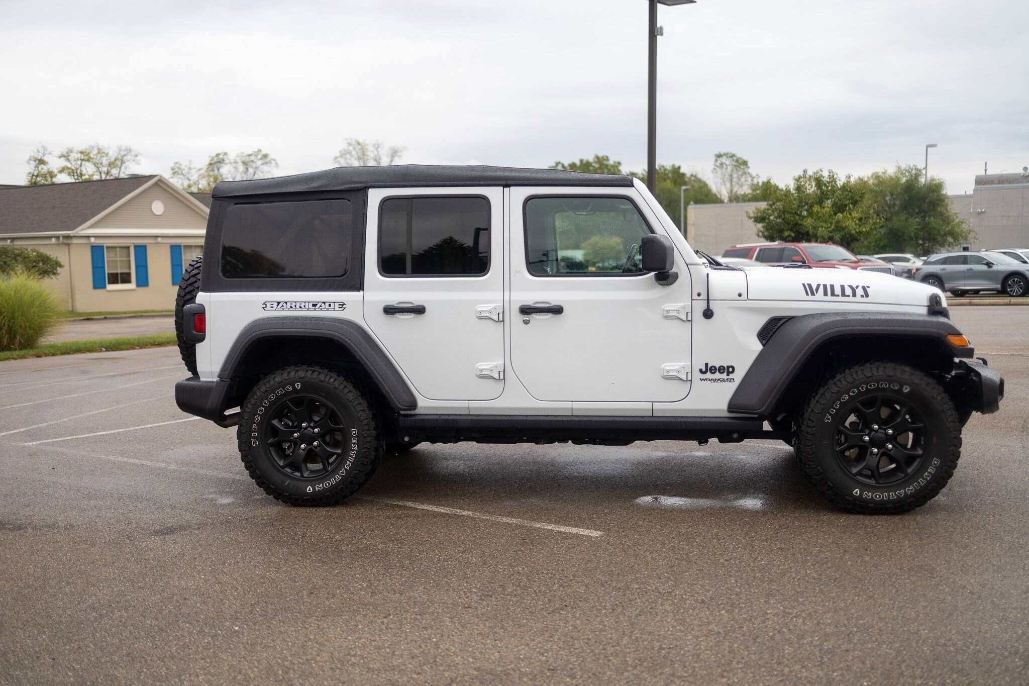 2021 Jeep Wrangler Unlimited Sport Willys photo 2