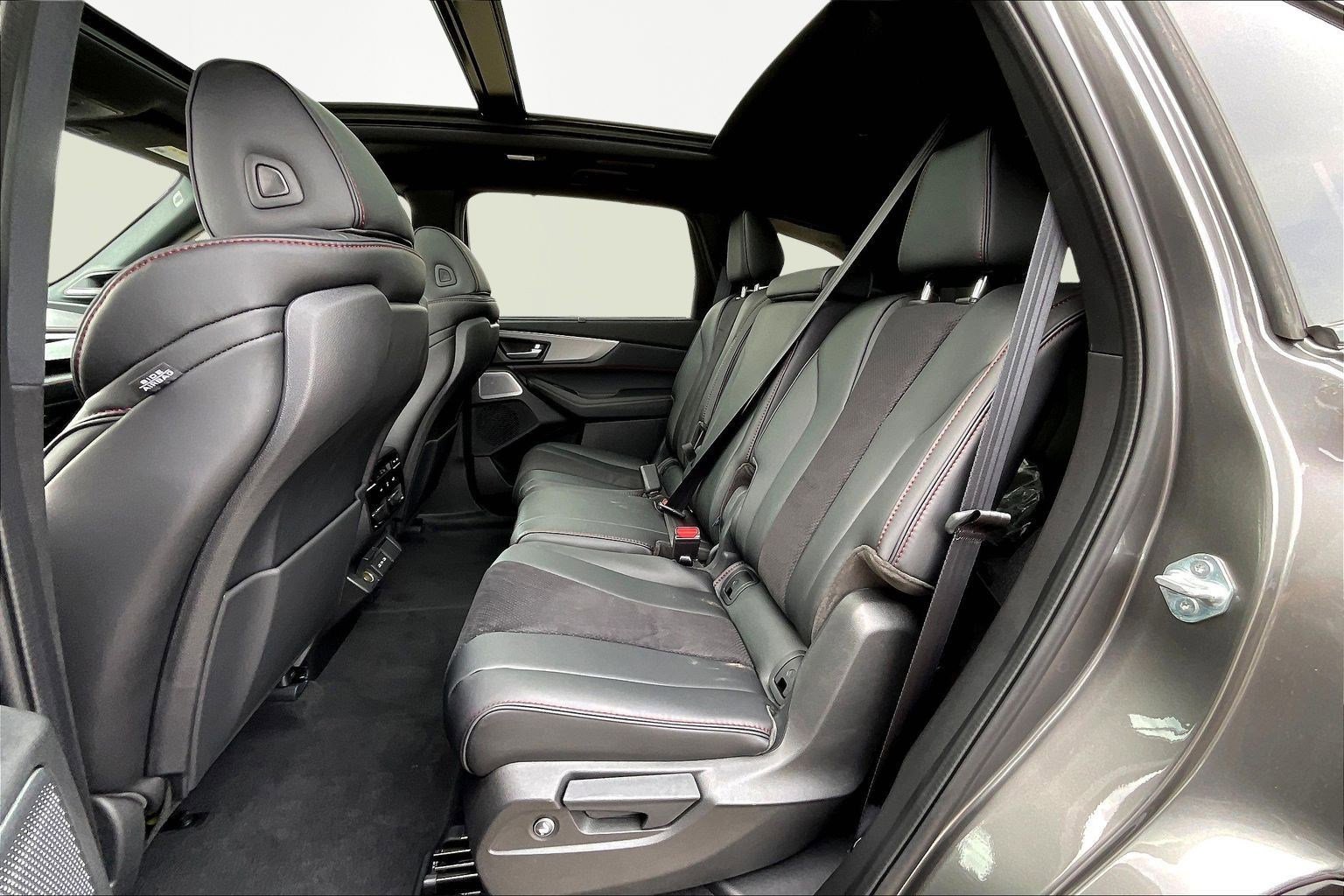 2026 Acura MDX A-Spec Package - Photo 18