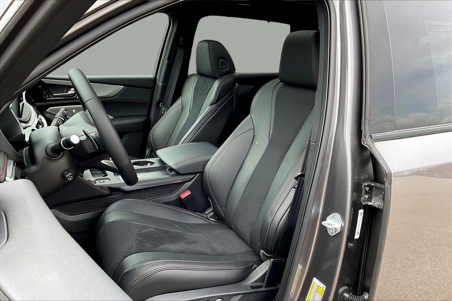 2026 Acura MDX A-Spec Package - Photo 17