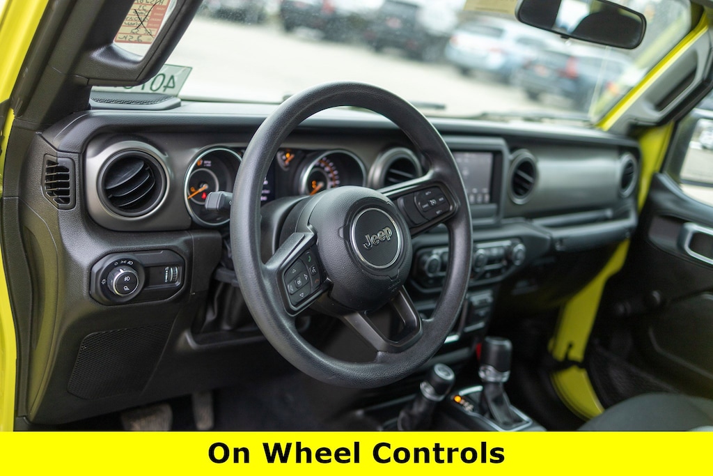 Used 2023 Jeep Gladiator Sport Truck Crew Cab