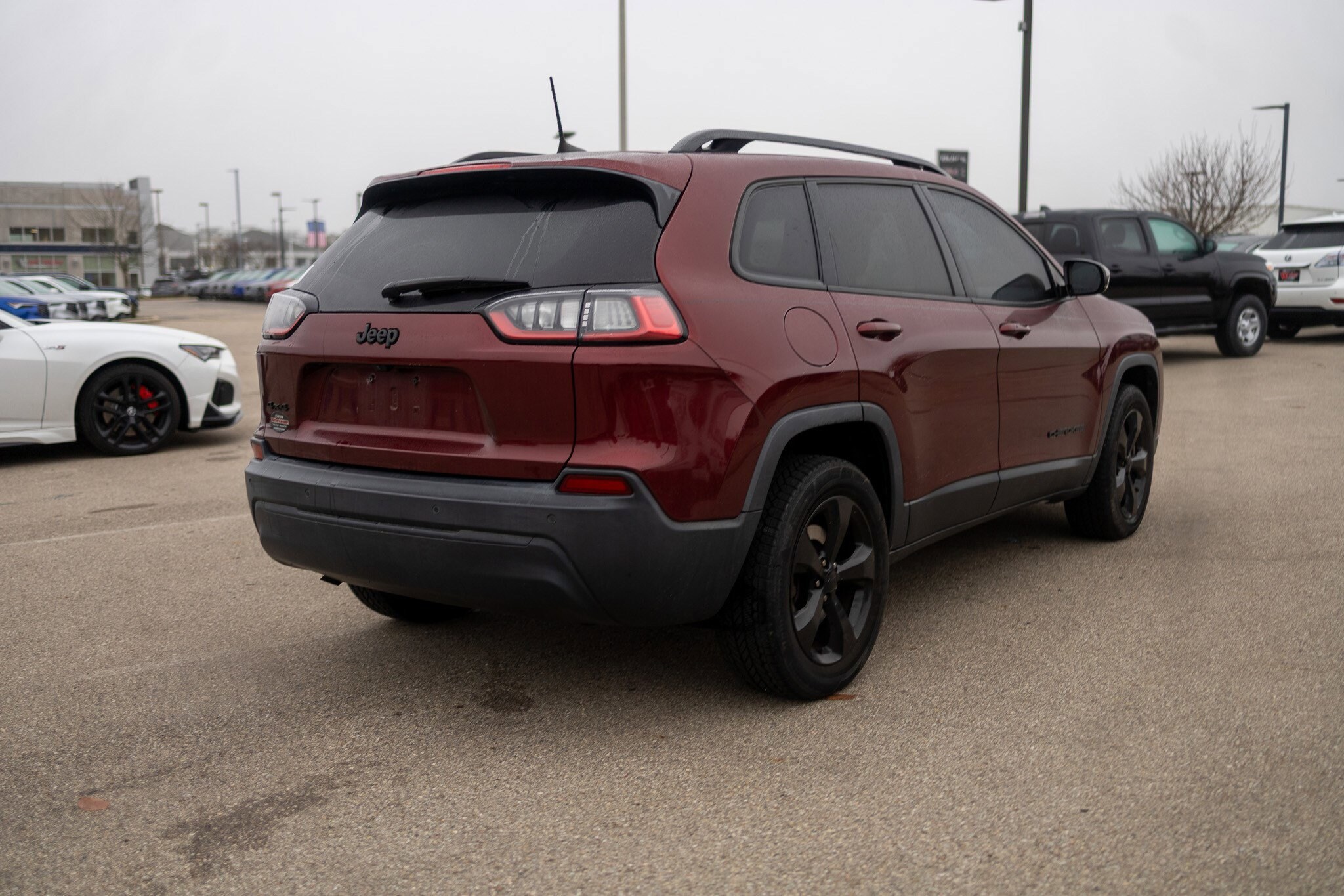 2019 Jeep Cherokee Latitude photo 2
