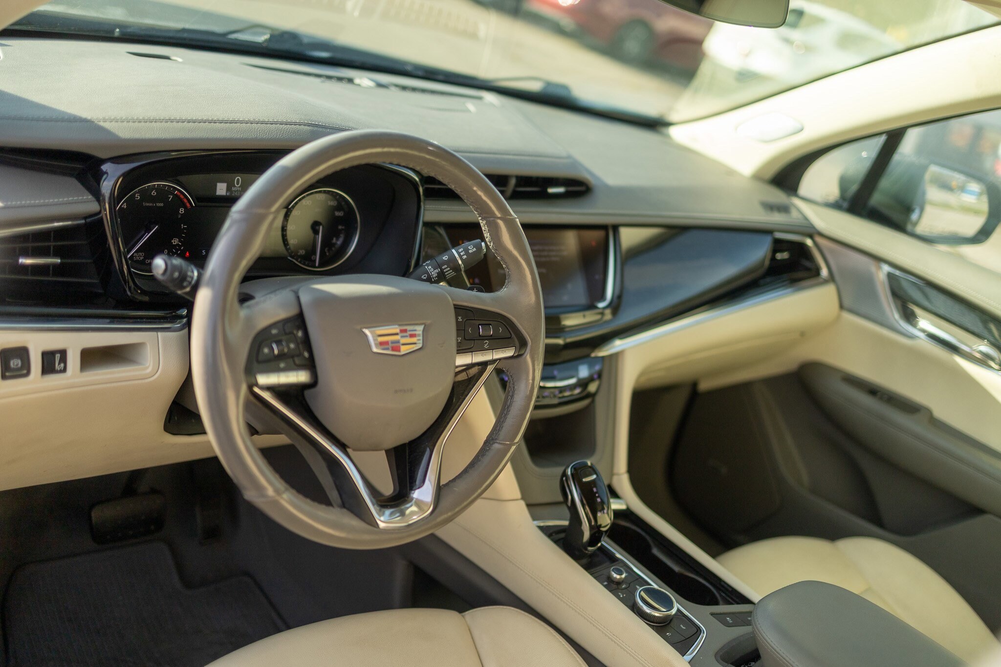 2020 Cadillac XT6 Premium Luxury photo 4