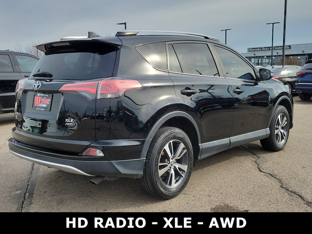 Used 2016 Toyota RAV4 XLE SUV