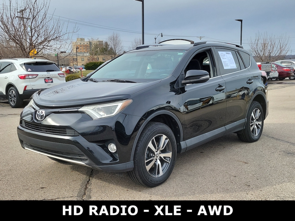 Used 2016 Toyota RAV4 XLE SUV
