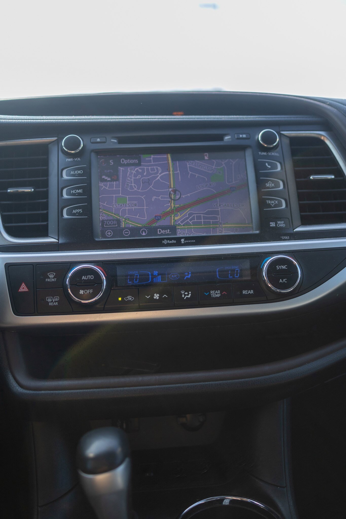 2015 Toyota Highlander XLE photo 4