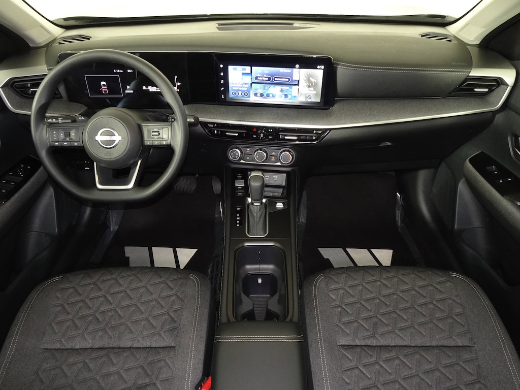 Used 2025 Nissan Kicks SV SUV