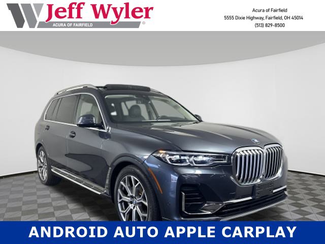 2021 BMW X7 40i's photo
