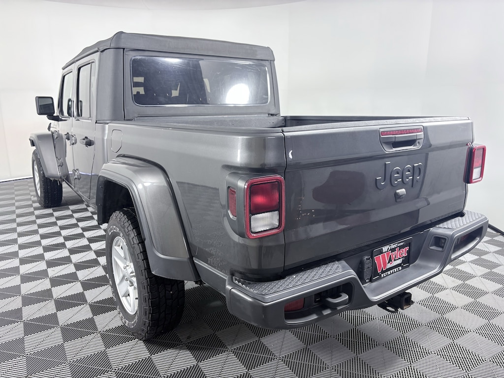 Used 2021 Jeep Gladiator Sport Truck Crew Cab