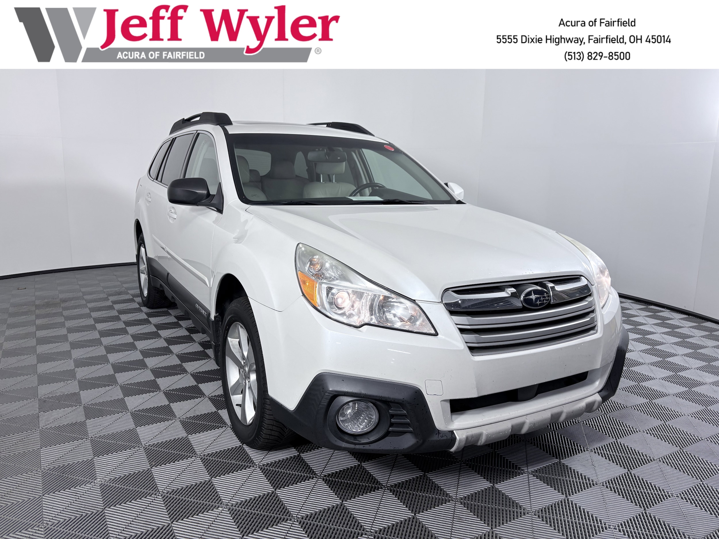 2014 Subaru Outback 2.5i Limited's photo