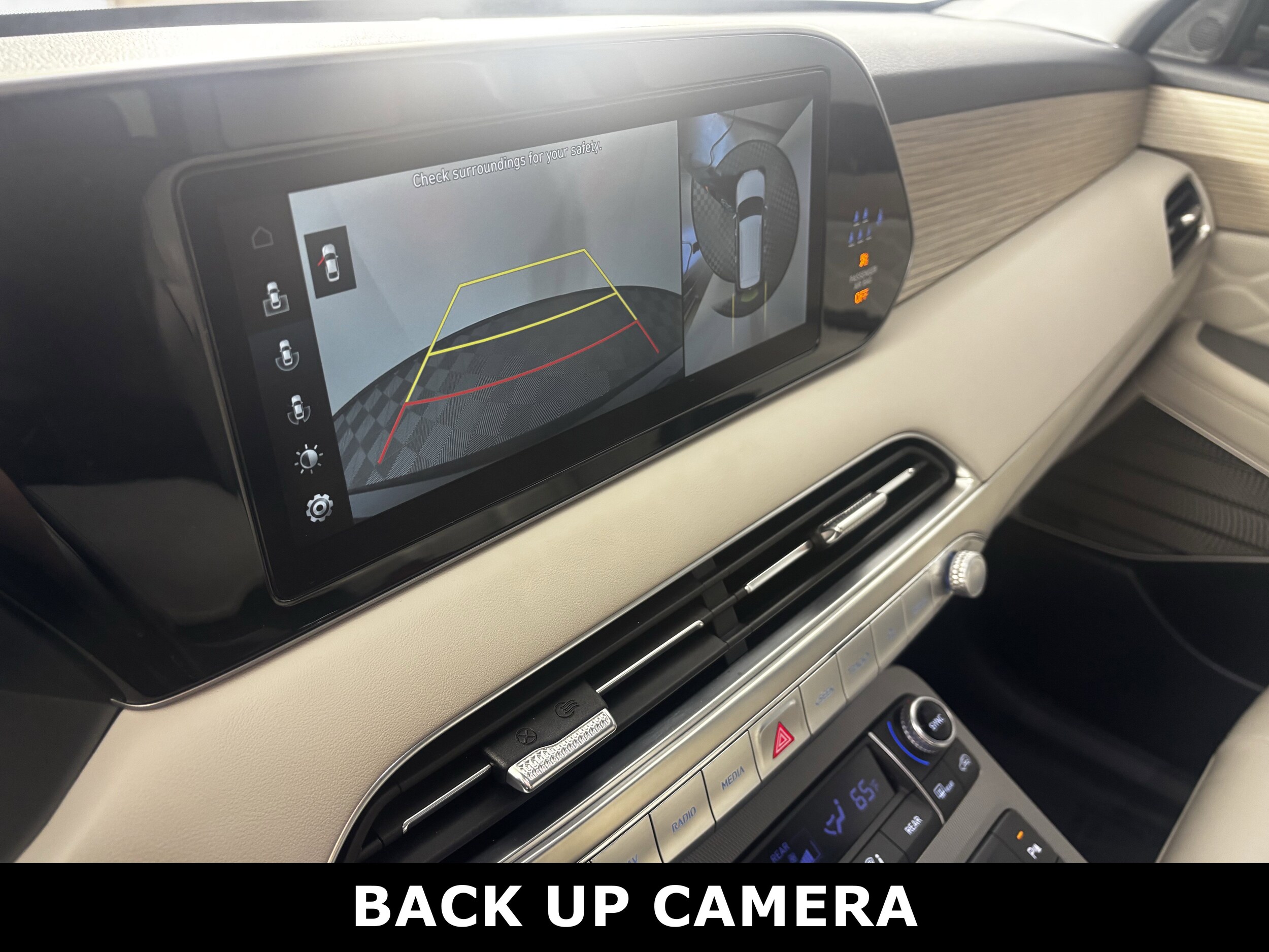 2022 Hyundai Palisade Calligraphy photo 2