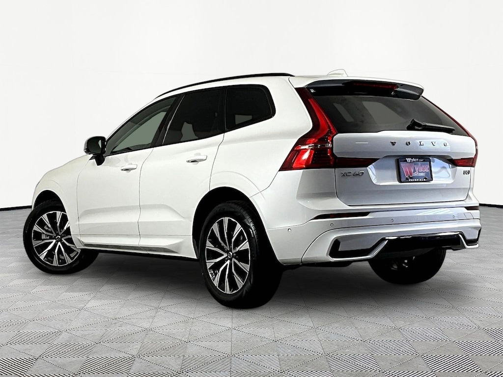 Used 2023 Volvo XC60 B5 AWD Plus Dark SUV