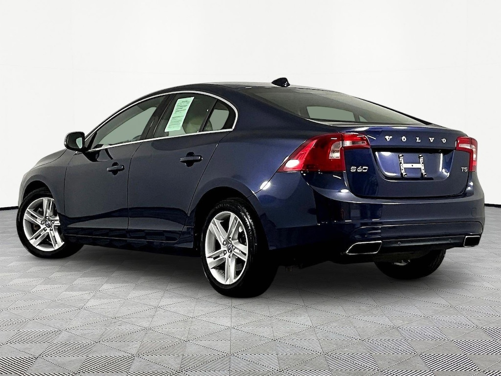 Used 2015 Volvo S60 T5 Premier Drive-E (2015.5) Sedan