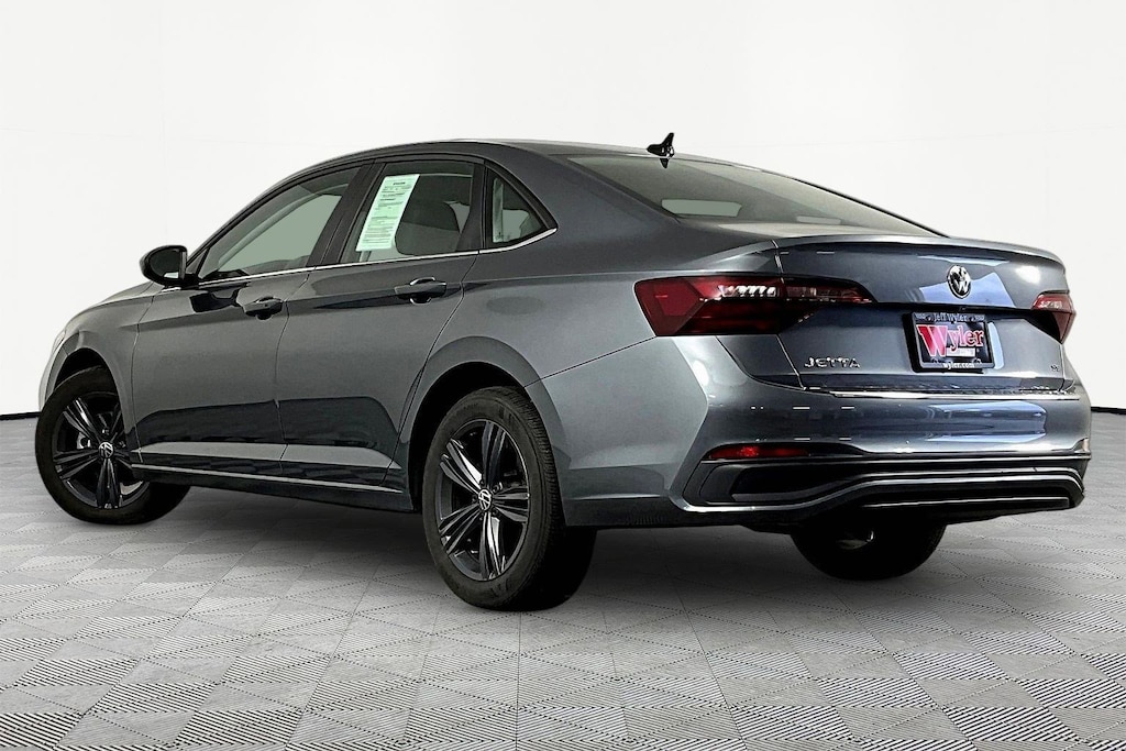 Used 2012 Volkswagen Jetta SportWagen 2.5L Wagon