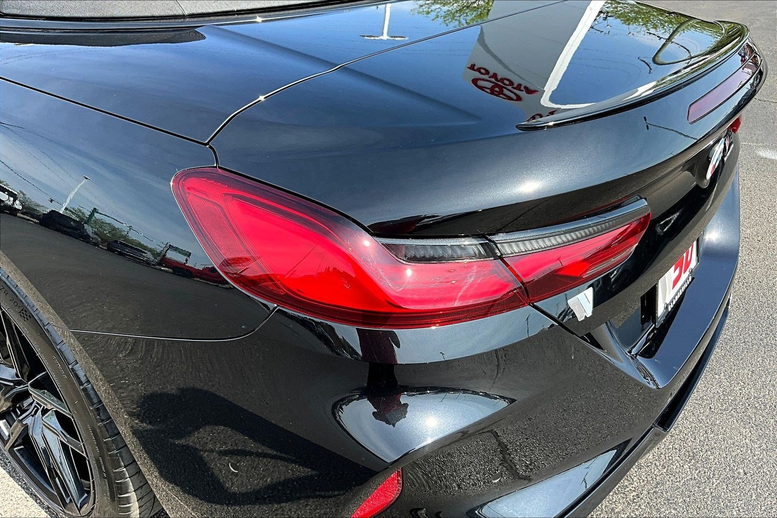 2023 BMW M8 Convertible Base - Photo 23