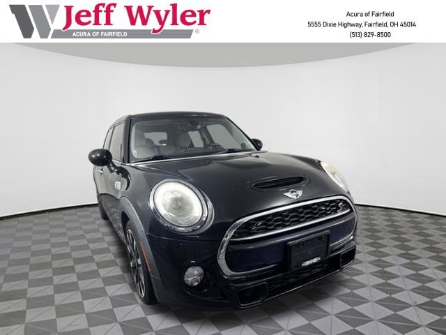 2016 MINI Cooper