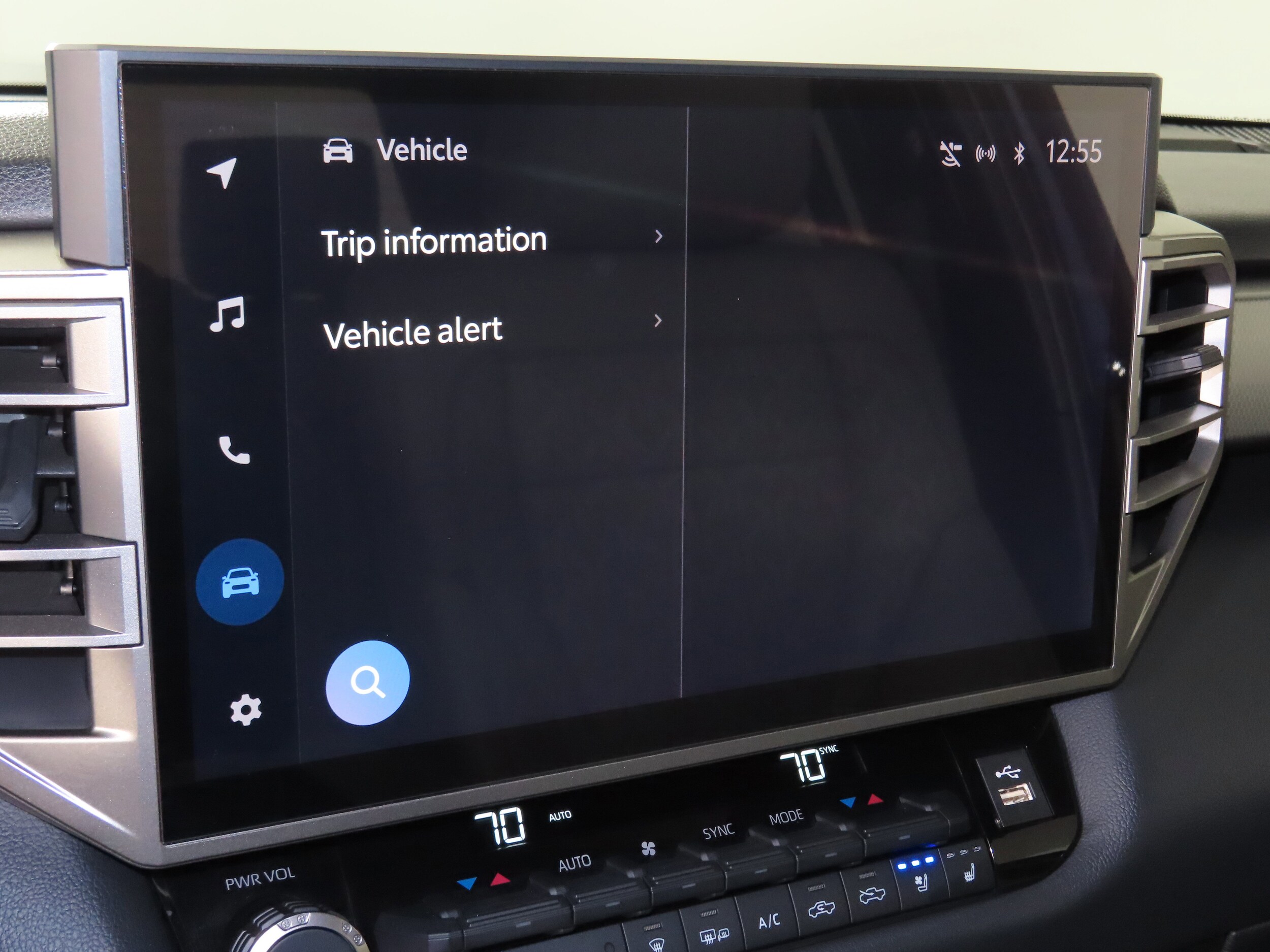 2025 Toyota Tundra Limited - Photo 20