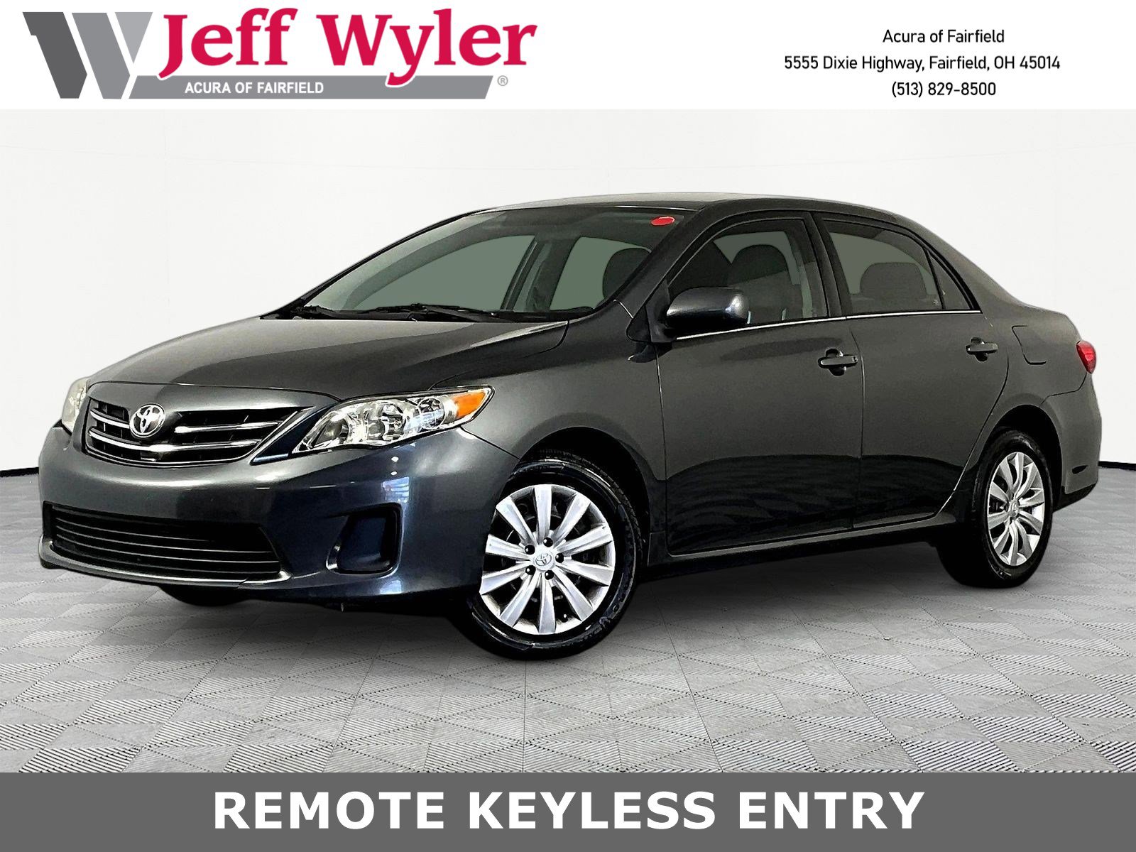 2013 Toyota Corolla Sedan 