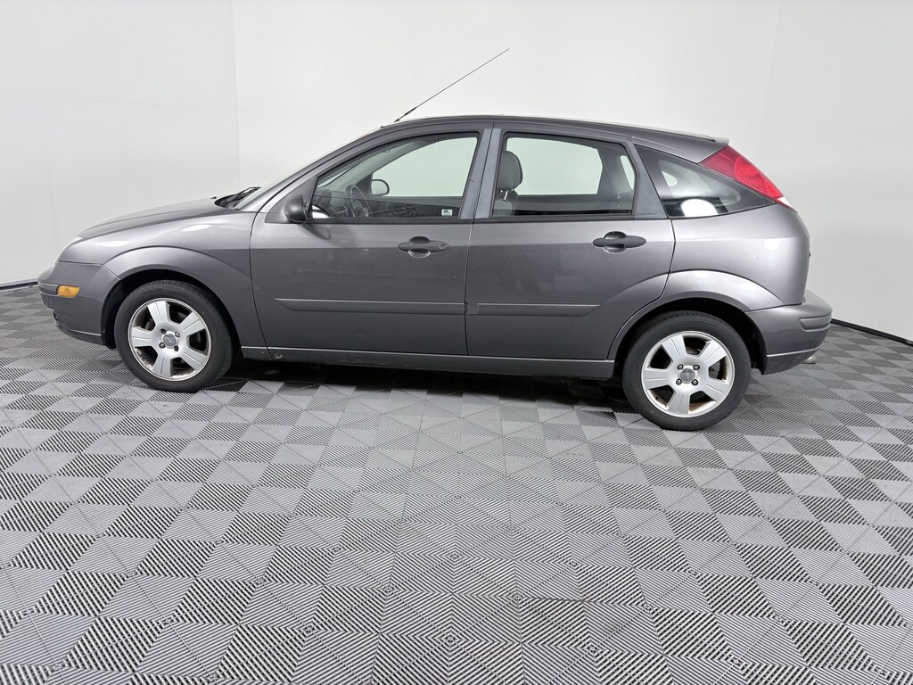 Used 2007 Ford Focus Hatchback