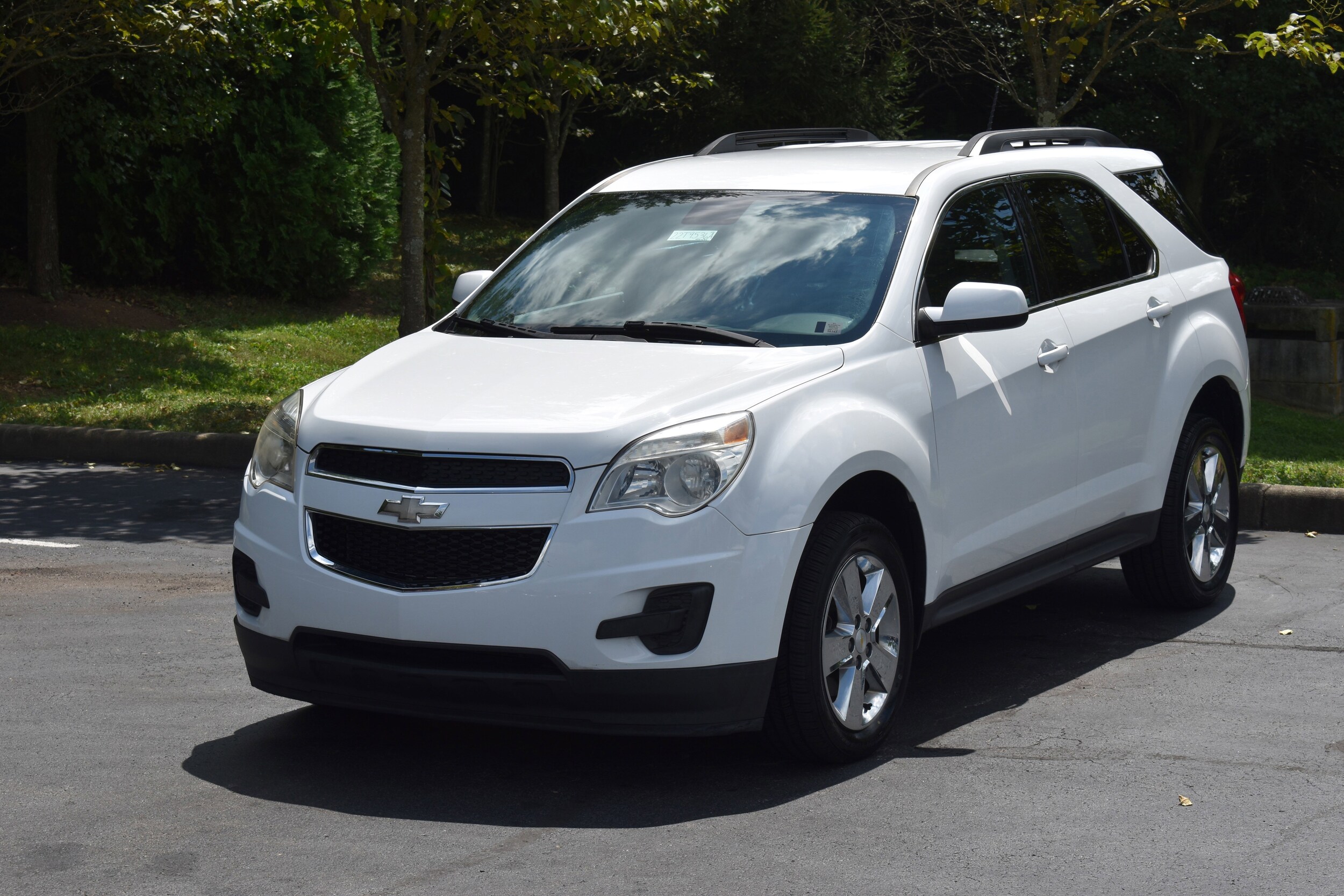 2013 Chevrolet Equinox photo 3