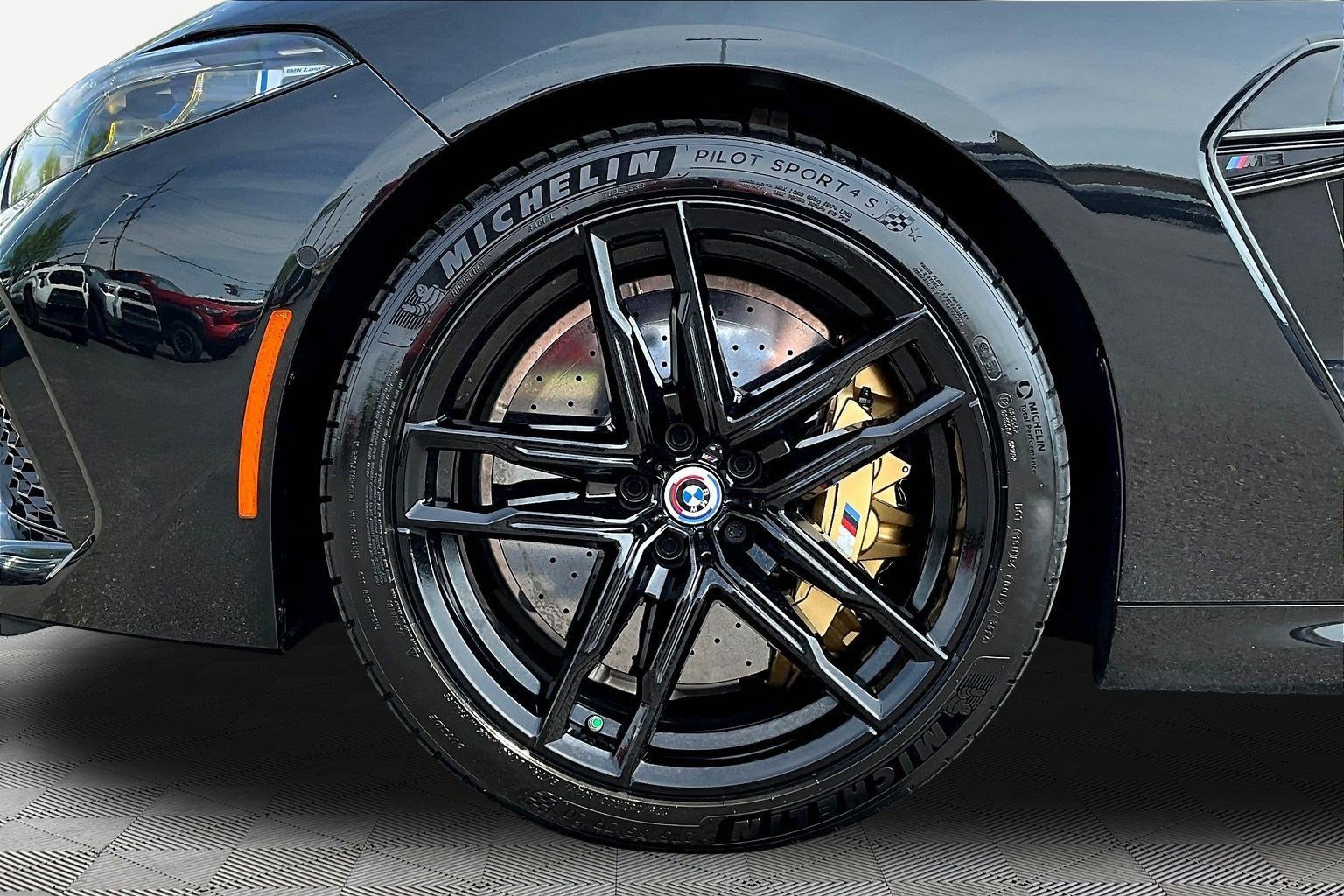 2023 BMW M8 Convertible Base - Photo 33