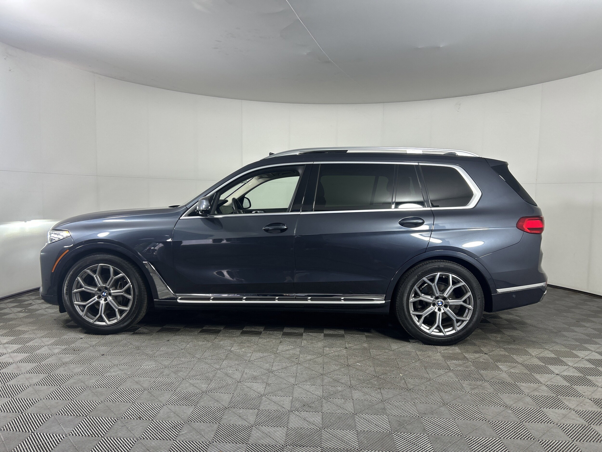 2021 Bmw X7 xDrive40i photo 4