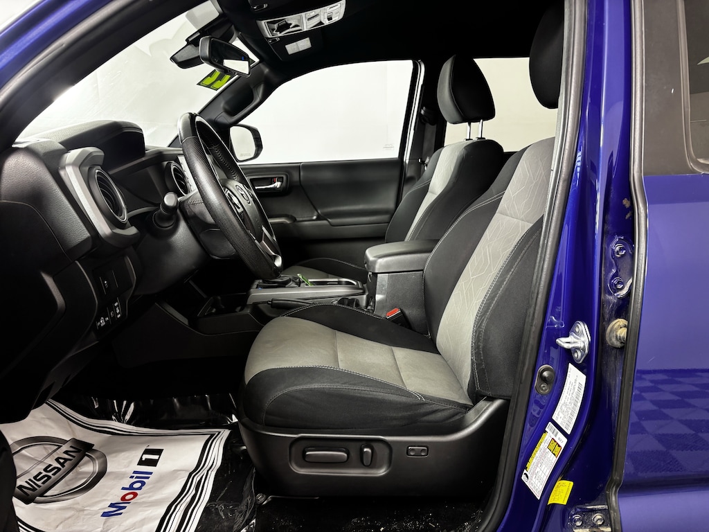 Used 2022 Toyota Tacoma Truck Double Cab