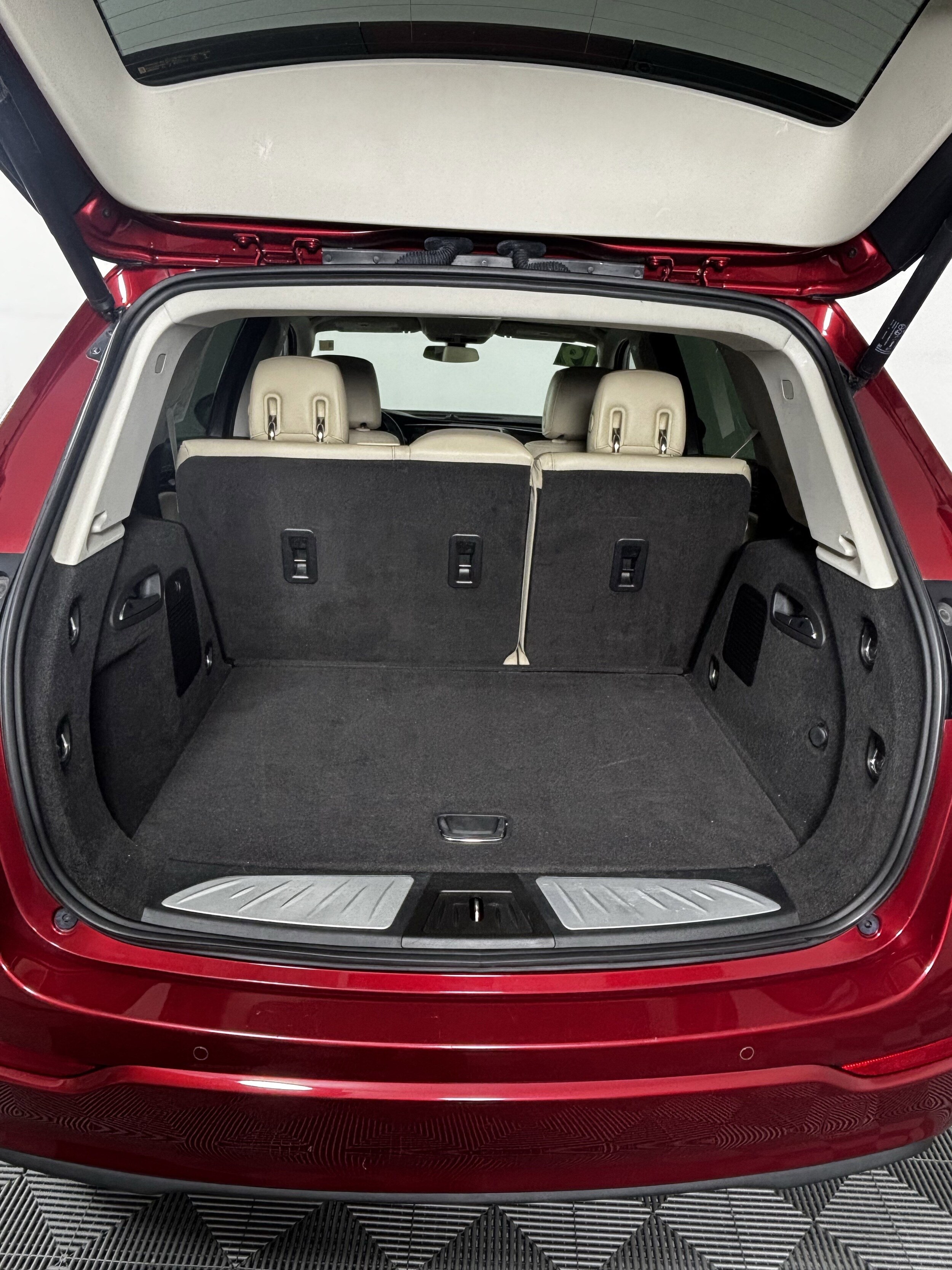 2019 Buick Envision Preferred photo 2