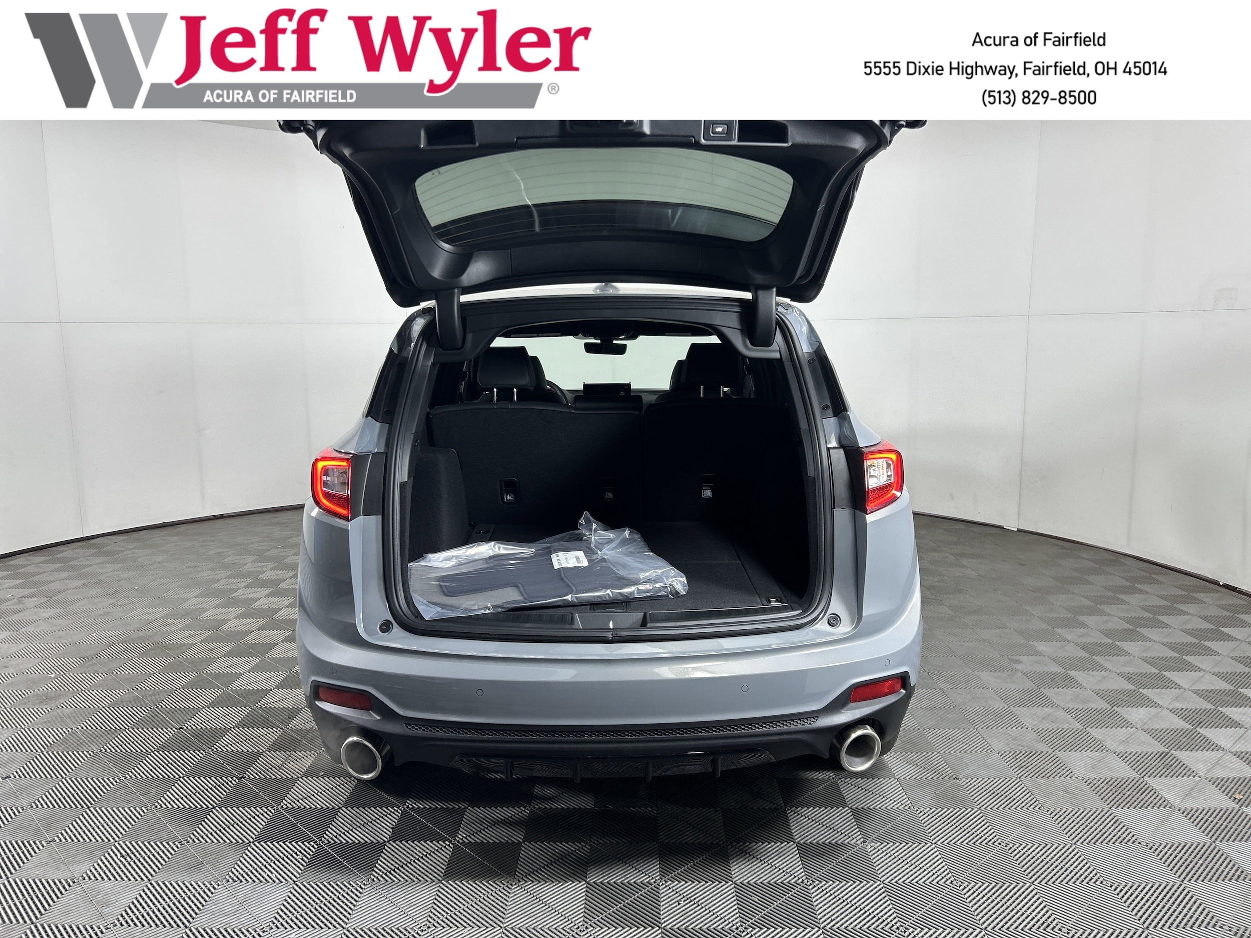 2025 Acura RDX A-Spec Package - Photo 8