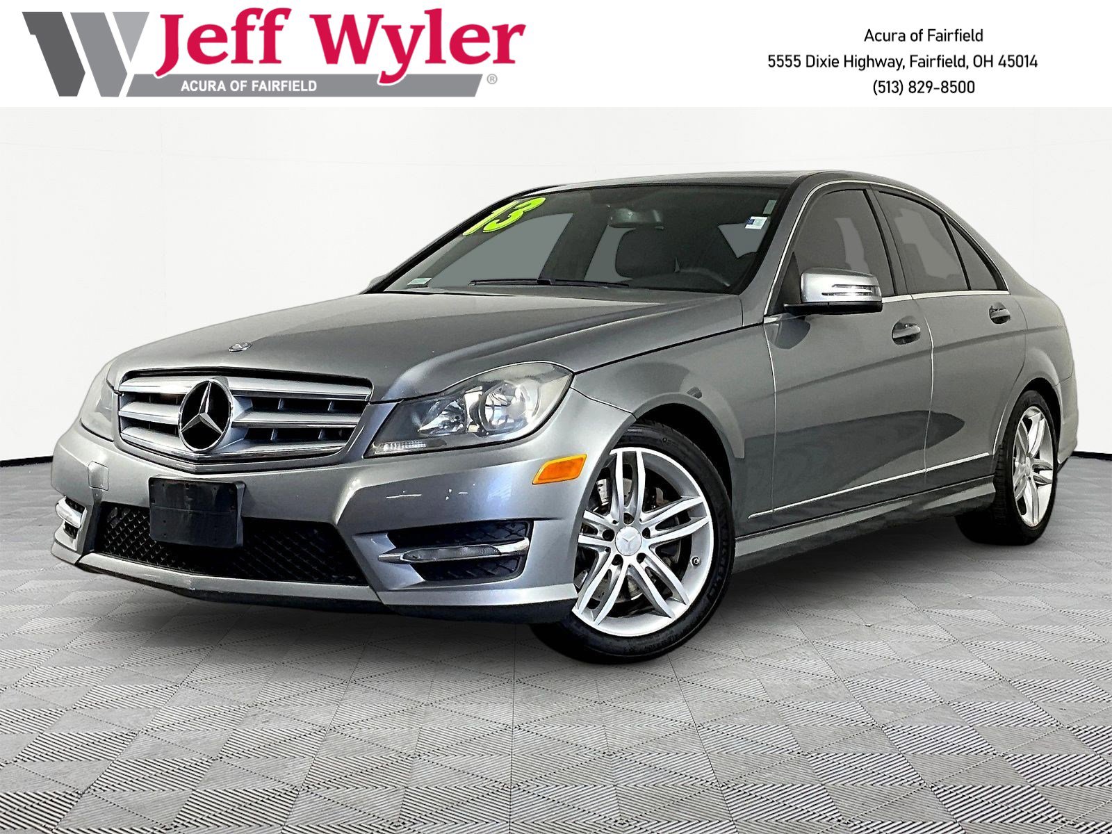 2013 Mercedes-Benz C-Class's photo